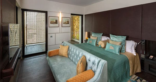 the-lodhi-hotel-delhi-lodhi-deluxe-suite_1556