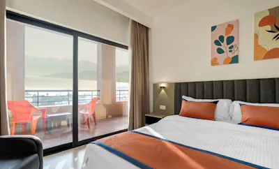 Family suite with balcony