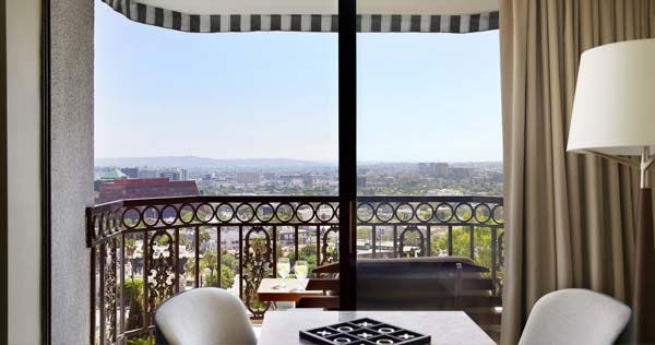 the-london-west-hollywood-hotel-los-angeles-london-crown-suites-02_3720