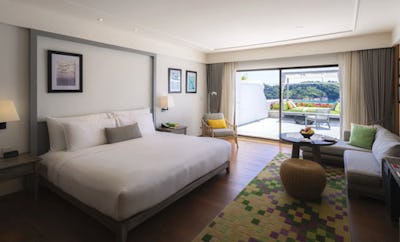 Grand Ocean View Room