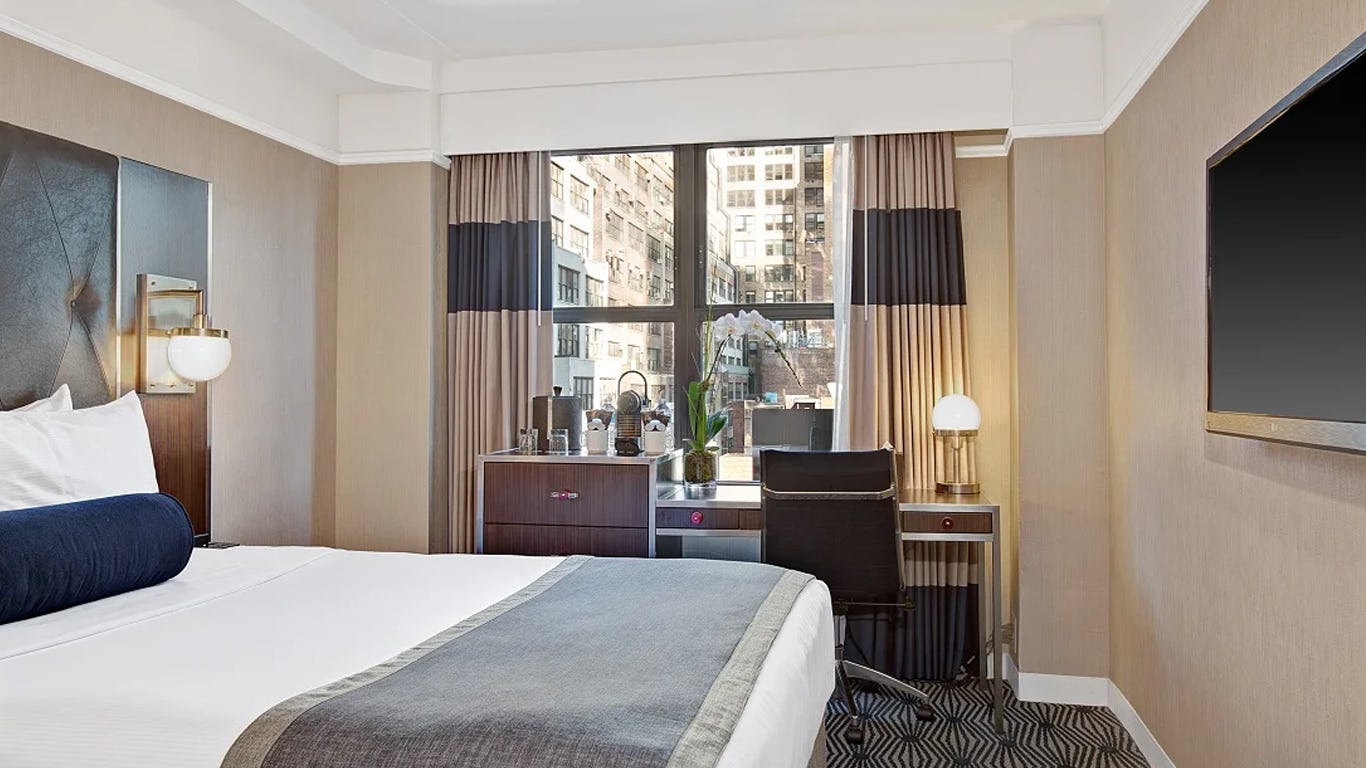 Executive View Room Queen