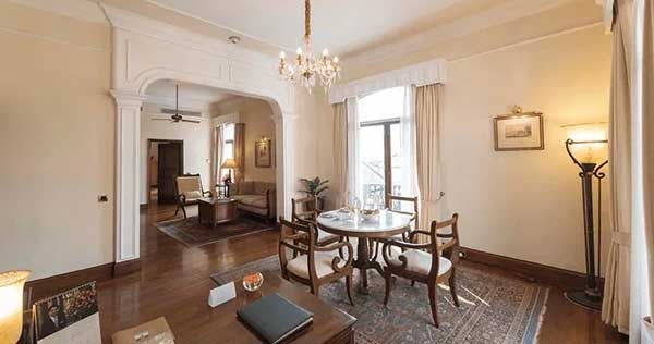 the-oberoi-grand-kolkata-luxury-suites_2325