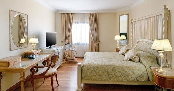 the-oberoi-madina-Junior-suites-with-city-views_10824