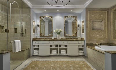 Luxury Beachfront Suite