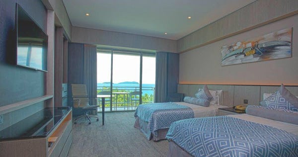 the-pacific-sutera-hotel-deluxe-sea-view-02_5013