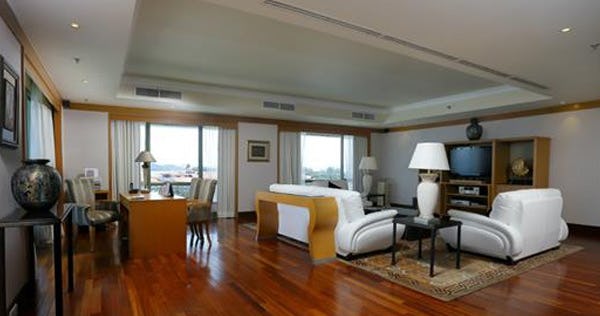 the-pacific-sutera-hotel-presidential-suite-01_5013