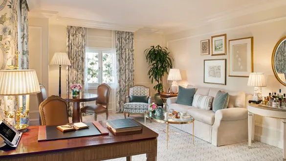 the-peninsula-beverly-hills-los-angeles-beverly-suite-01_3875