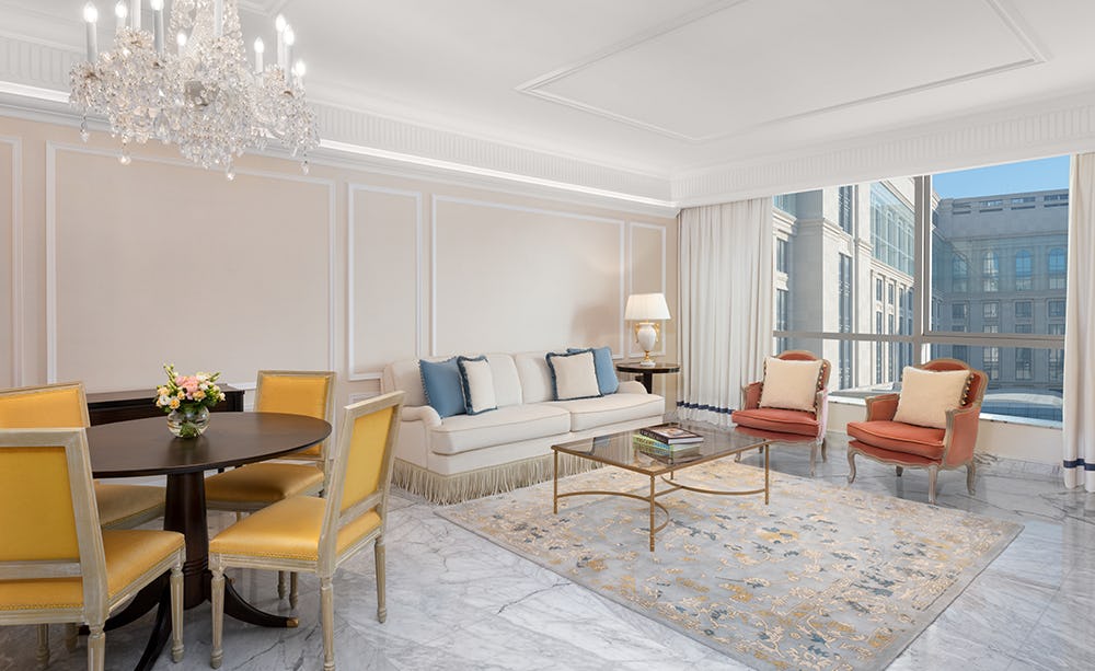 the-plaza-doha-lxr-hotels-and-resorts-king-deluxe-one-bedroom-residence-suite_13611