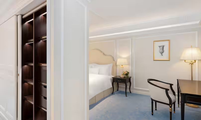 the-plaza-doha-lxr-hotels-and-resorts-king-three-bedroom-residence-suite_13611