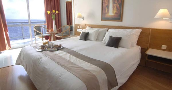 the-preluna-hotel-junior-sea-view-suite_11118