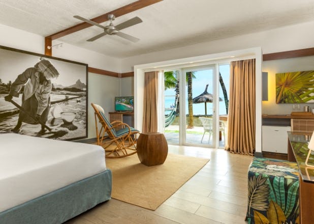 Executive Seafront Adult Suite