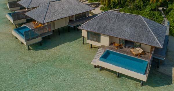 the-residence-maldives-at-dhigurah-deluxe-lagoon-pool-villa-one-bedroom-01_10752