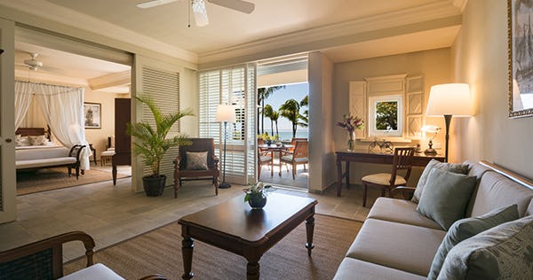 the-residence-mauritius-colonial-ocean-front-suite_2027