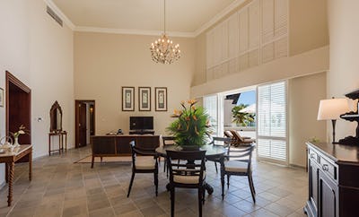 Colonial Ocean View Suite