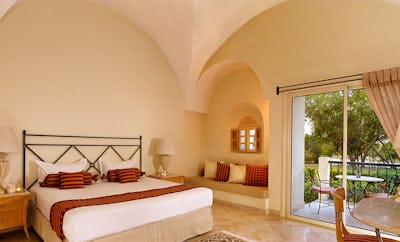 Deluxe Garden View Room