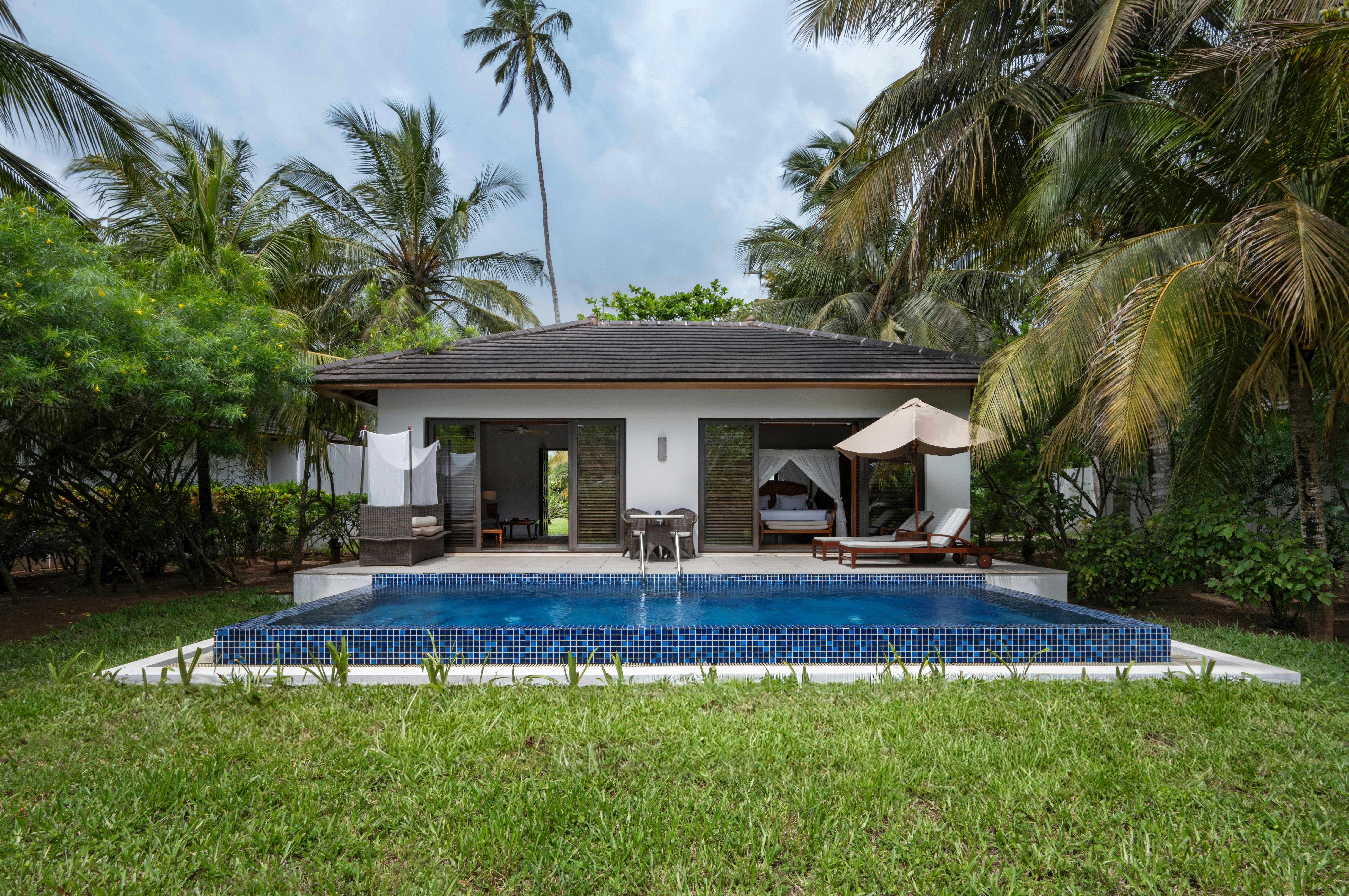 Luxury Garden Pool Villa