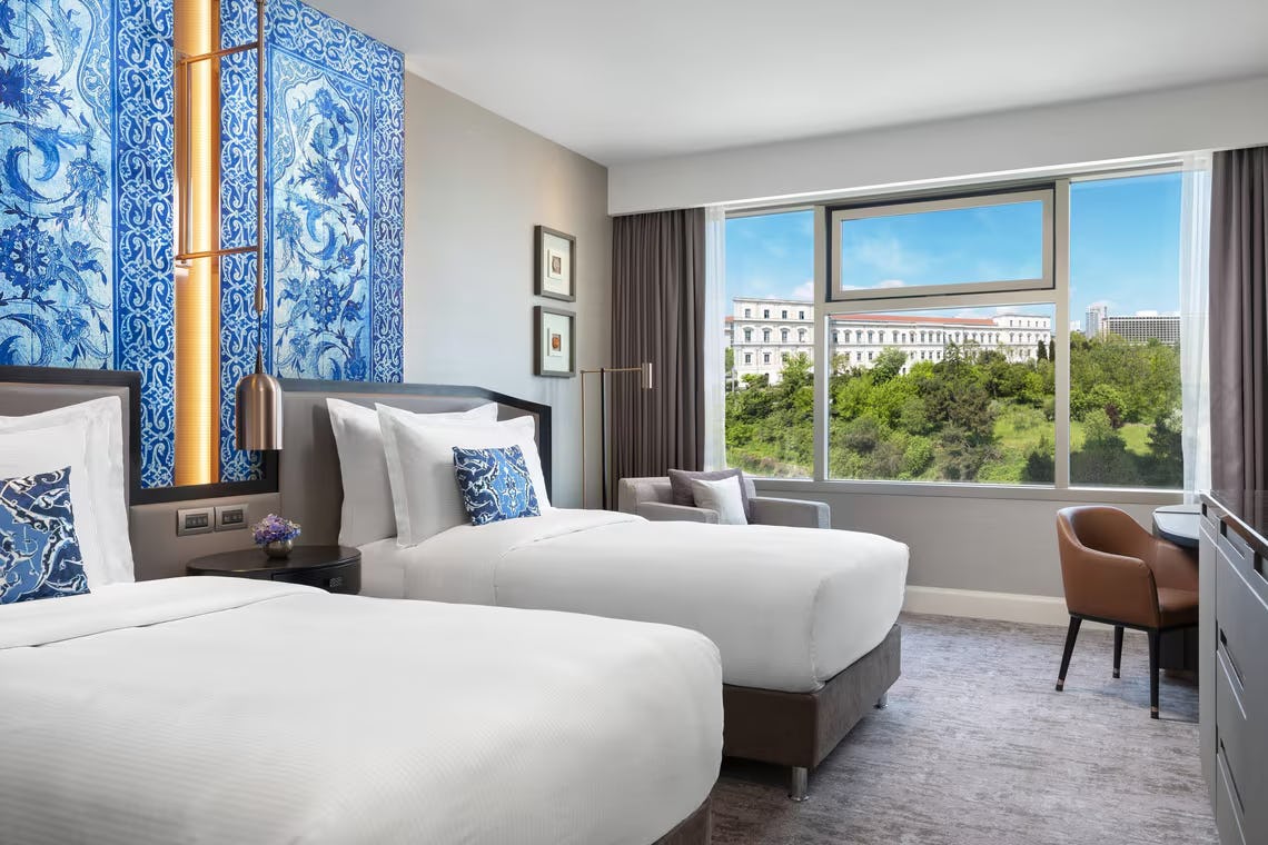 Club Twin Room Park View