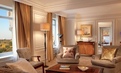 The Ritz-Carlton Suite