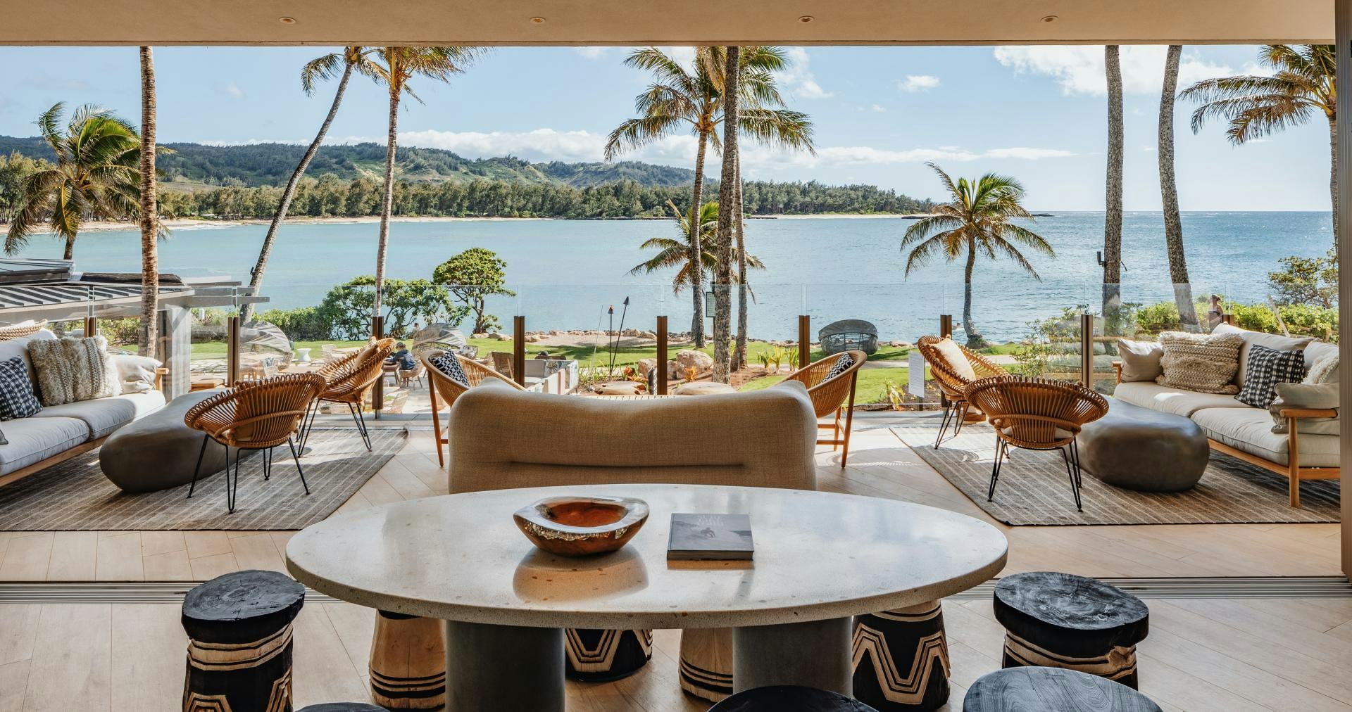 the-ritz-carlton-oahu-turtle-bay-ocean-front-club-rooms_4768