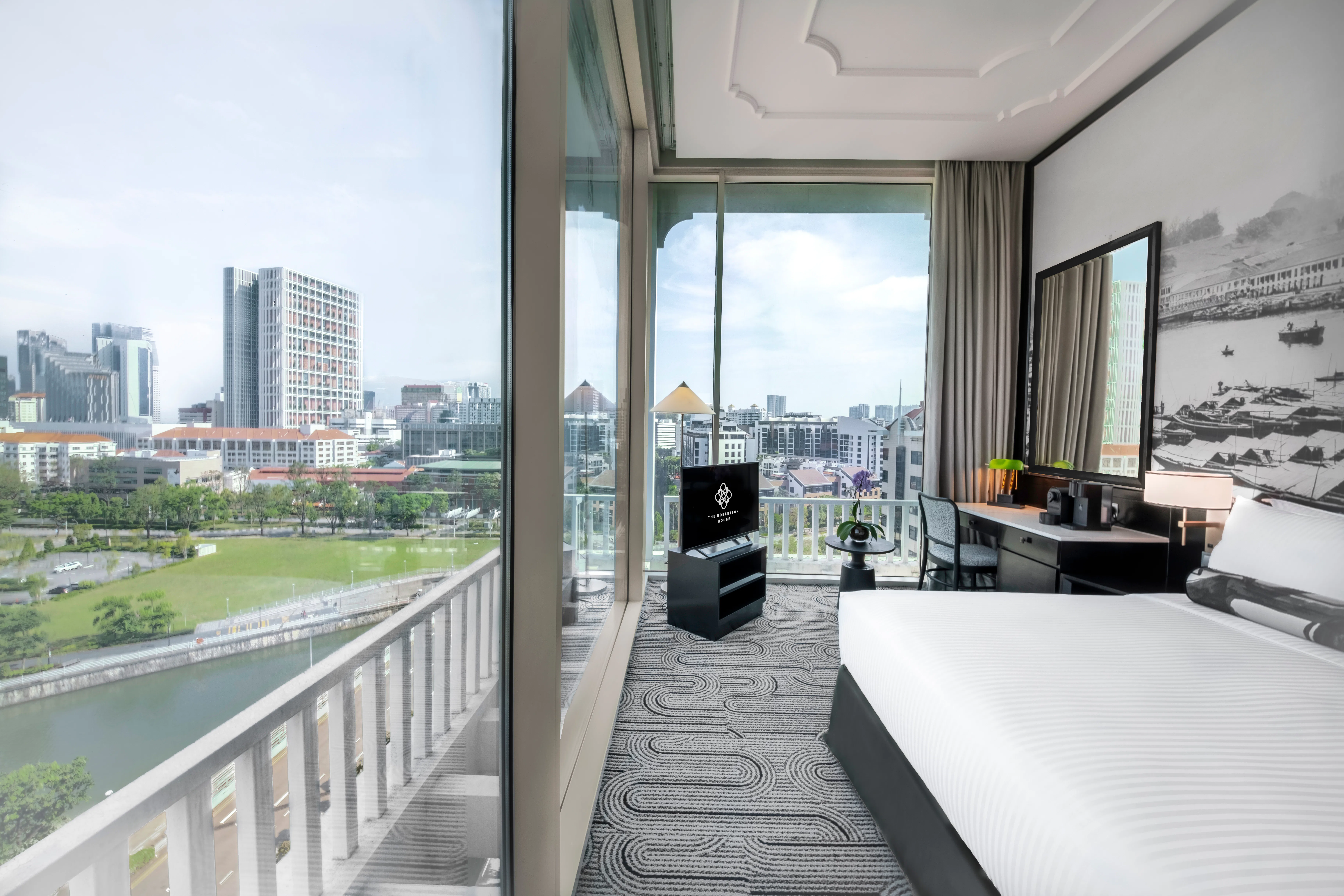 the-robertson-house-by-the-crest-collection-singapore-panoramic-riverview-room_13718