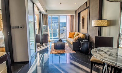 DELUXE POOL VIEW SUITE