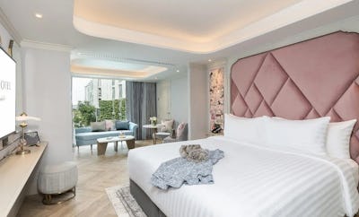 One Bedroom Riverview