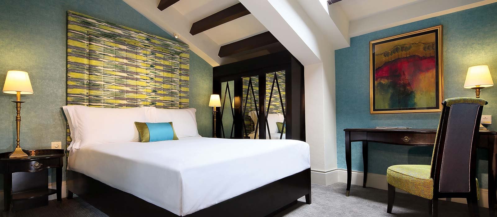 the-scarlet-singapore-deluxe-01_401