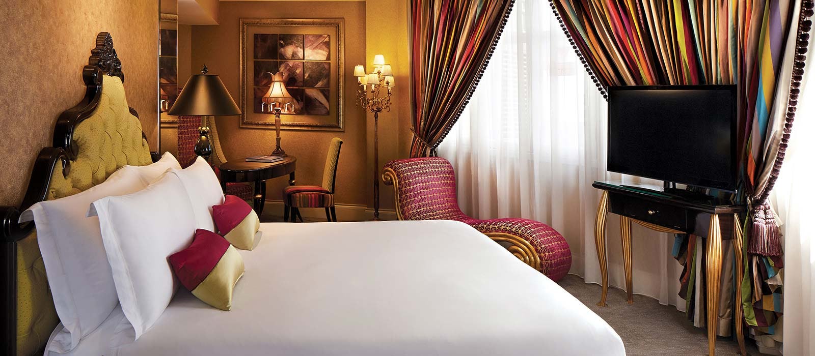 the-scarlet-singapore-splendour-01_401