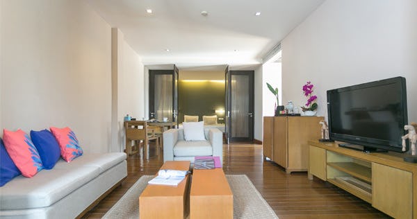 the-sea-koh-samui-resort-and-residences-by-tolani-thailand-one-bedroom-delue-suite-01_11741