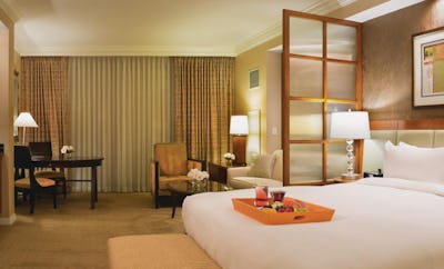 Deluxe Balcony Suite