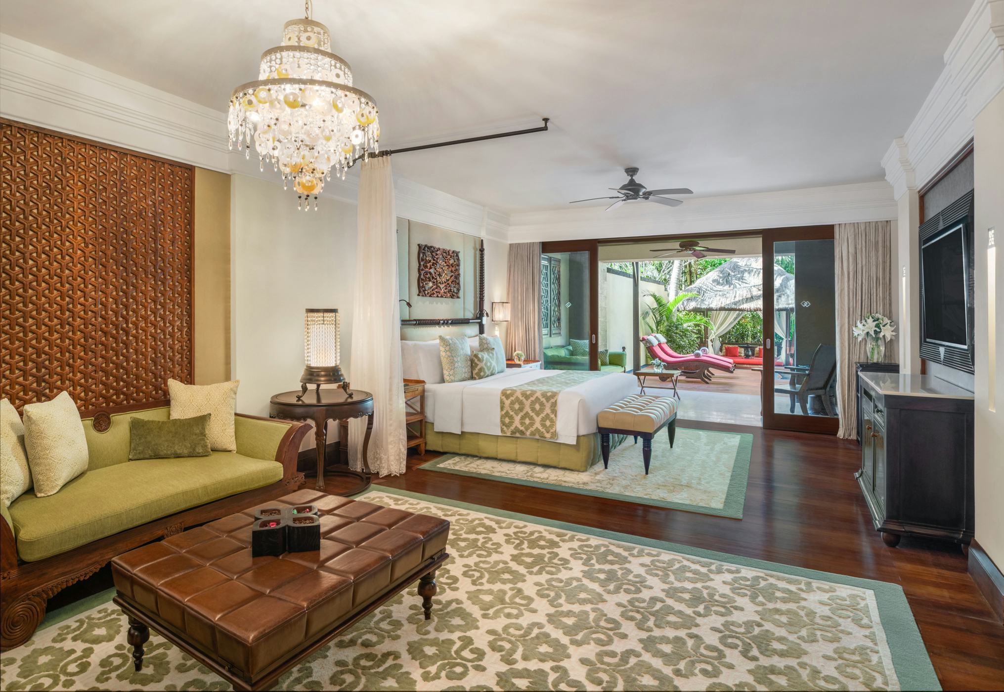 the-st-regis-bali-resort-st-regis-pool-suite_386