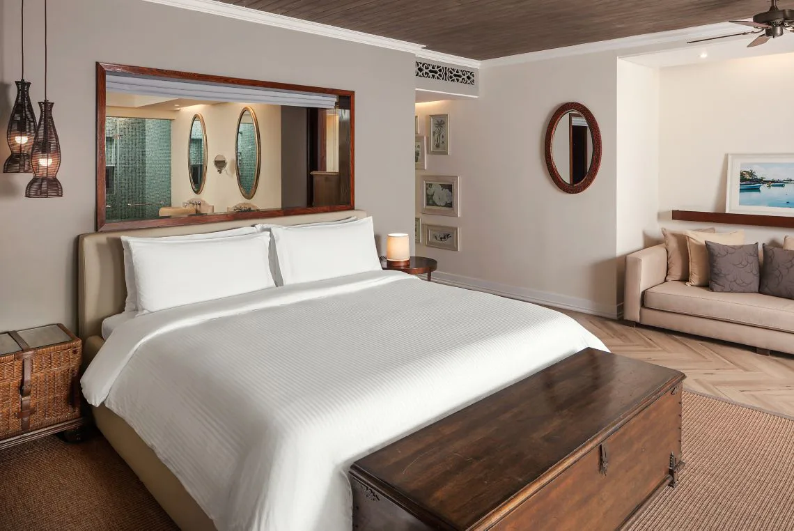 the-st-regis-le-morne-resort-mauritius-junior-suite-king_5240