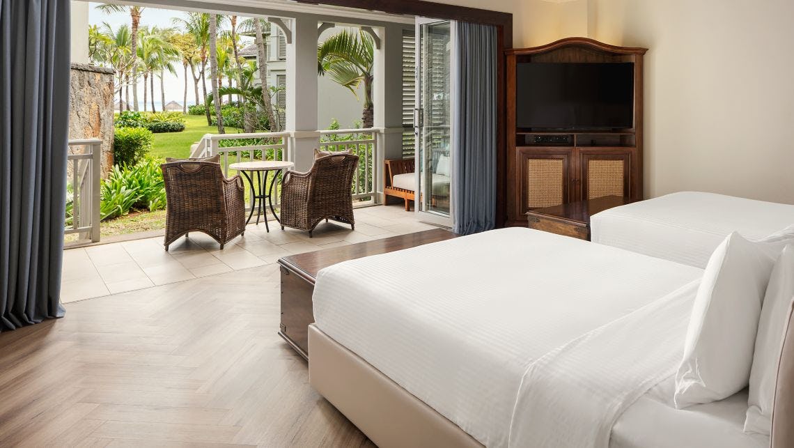 the-st-regis-le-morne-resort-mauritius-ocean-junior-suite-twin-01_5240