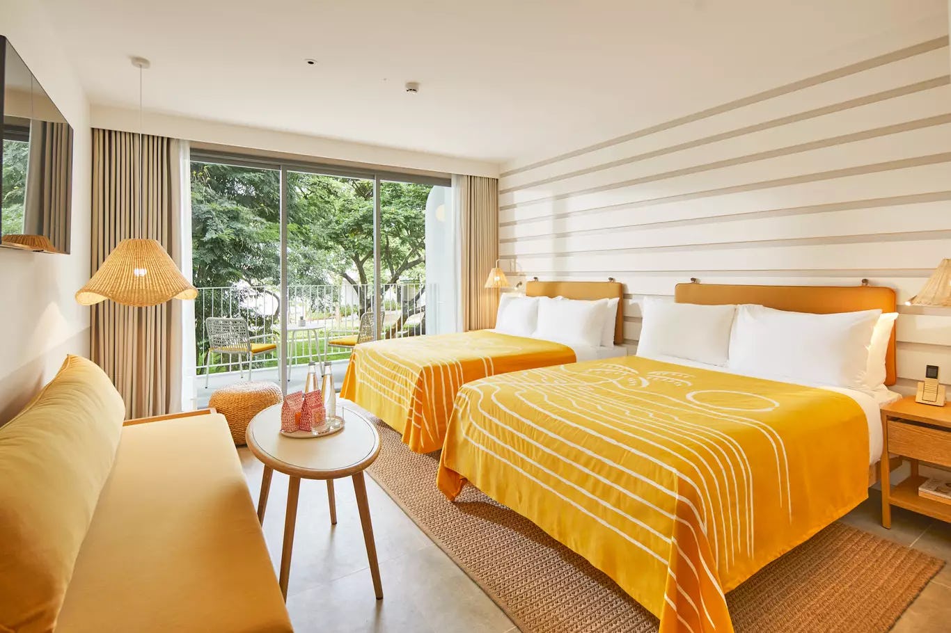 the-standard-hua-hin-stanard-with-two-double-beds-01_11599