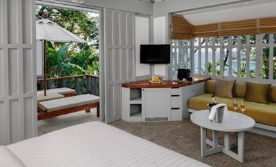 One Bedroom Hillside Cottages