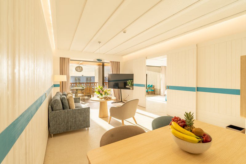 THE VIEW DELUXE SUITE