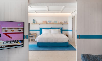 THE VIEW PRIVILEGE SUITE