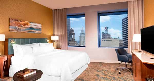 the-westin-dallas-downtown-usa-traditional-guest-room-1-king-01_12027