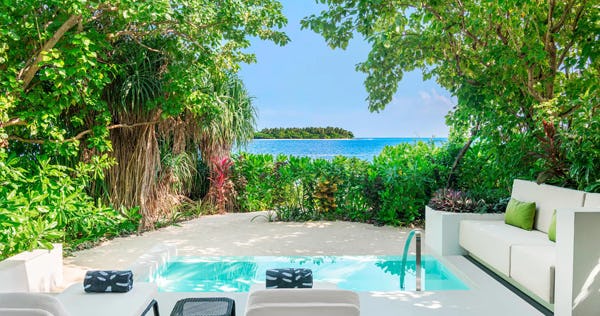 Family Deluxe Beach Villa