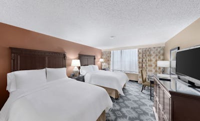 Family Room 1 King 2 Twin