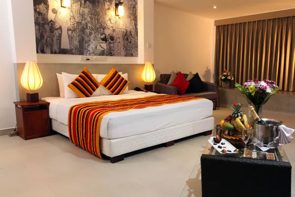 Suite Room With Lake View