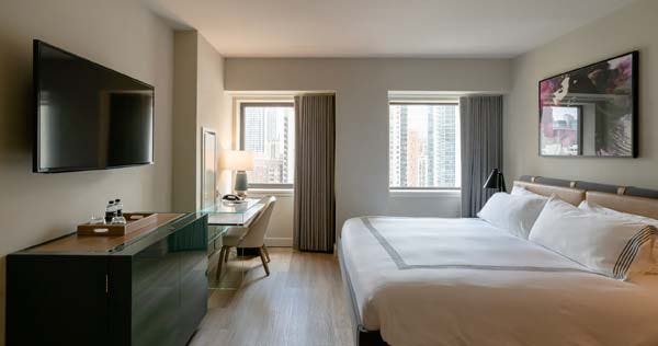 thompson-chicago-corner-deluxe-lakeview-double-room-01_10127