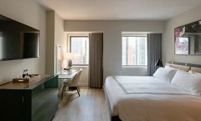 Deluxe Lakeview Double Room