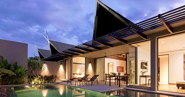 three-bedroom-interconnecting-pool-villaa-anantara-vacation-club-mai-khao-phuket-01-_11652
