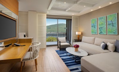 Deluxe Sea View Room