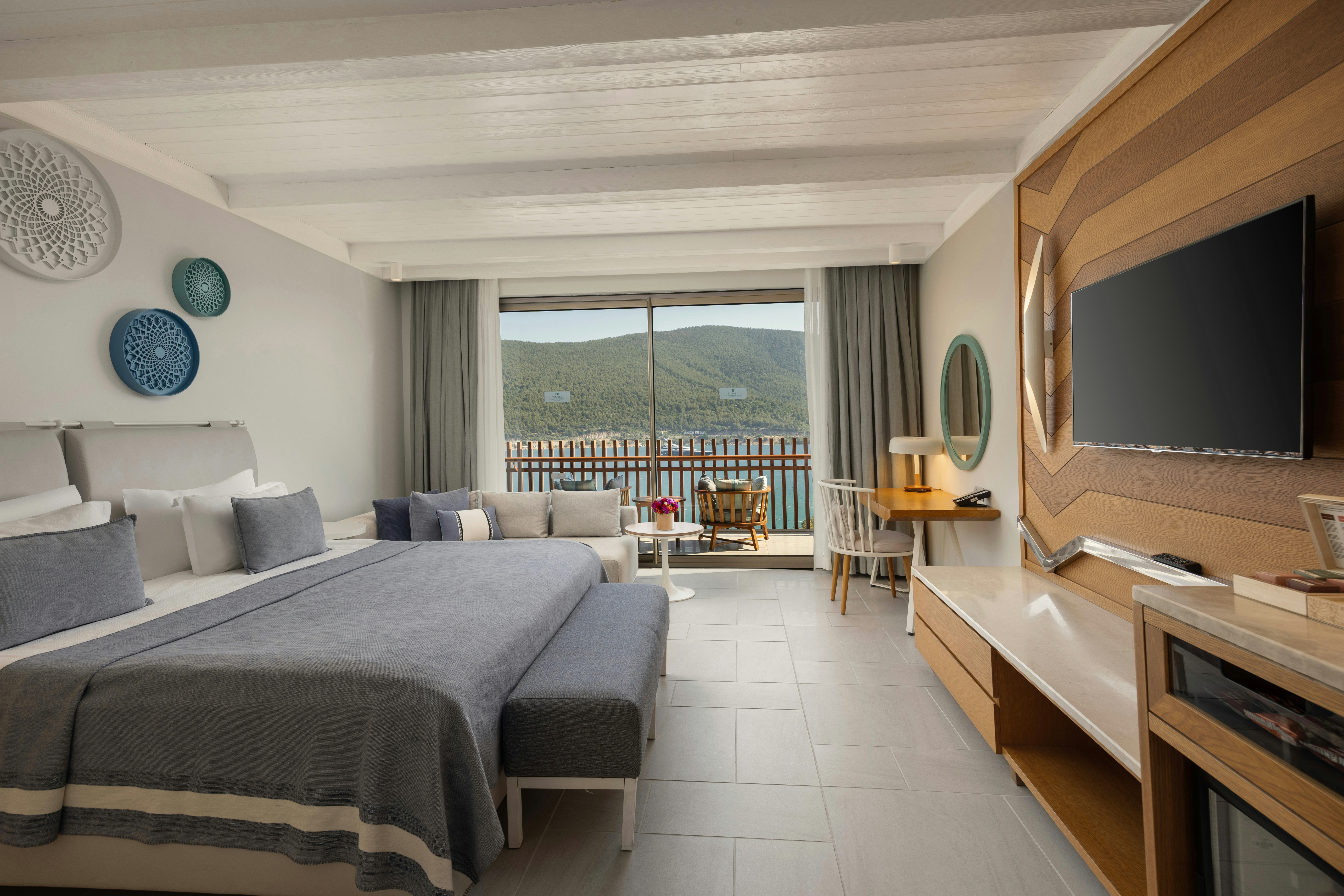 Standard Sea View Room