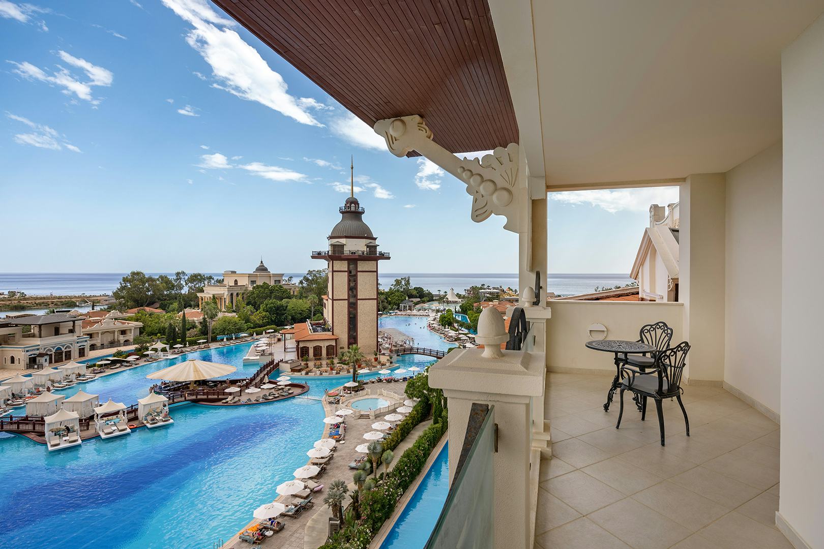 titanic-mardan-palace-antalya-grand-duplex-suite-01_11269