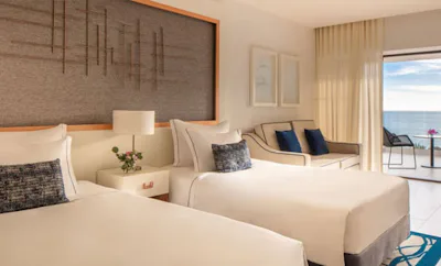 PREMIUM ROOM WITH SEA VIEW