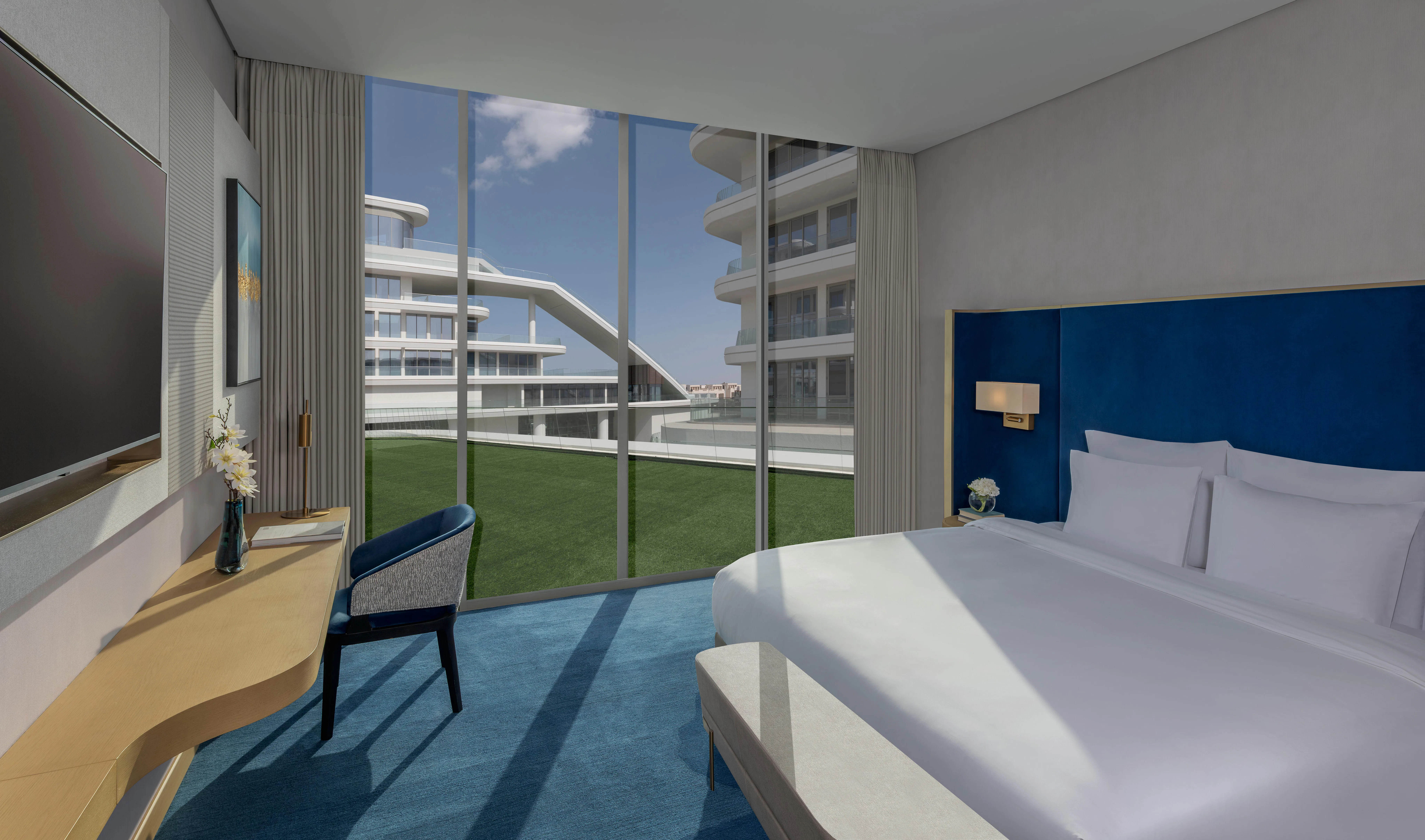 tivoli-la-vie-muscat-hotel-and-residences-superior-room-01_13691