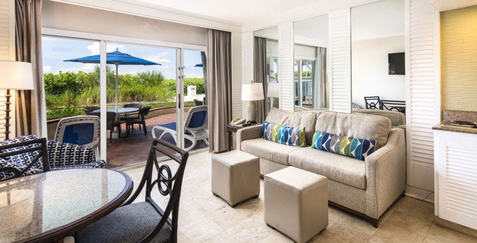 Gulf Front View Villa Lanai 2 Double Beds